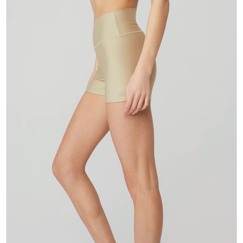 ALO 3" HIGH-WAIST AIRLIFT SHORT - CALIFORNIA SAND XS NWT
